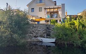 Insua Hostel